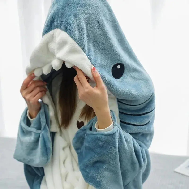 Hooded Shark Blanket - Classicenvision