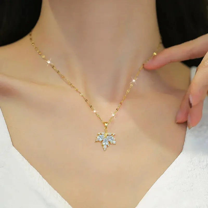 Fashion Micro-inlaid Necklace Earring Set Light Luxury Maple Leaf Personality Temperament Banquet Earrings Clavicle Chain Classicenvision